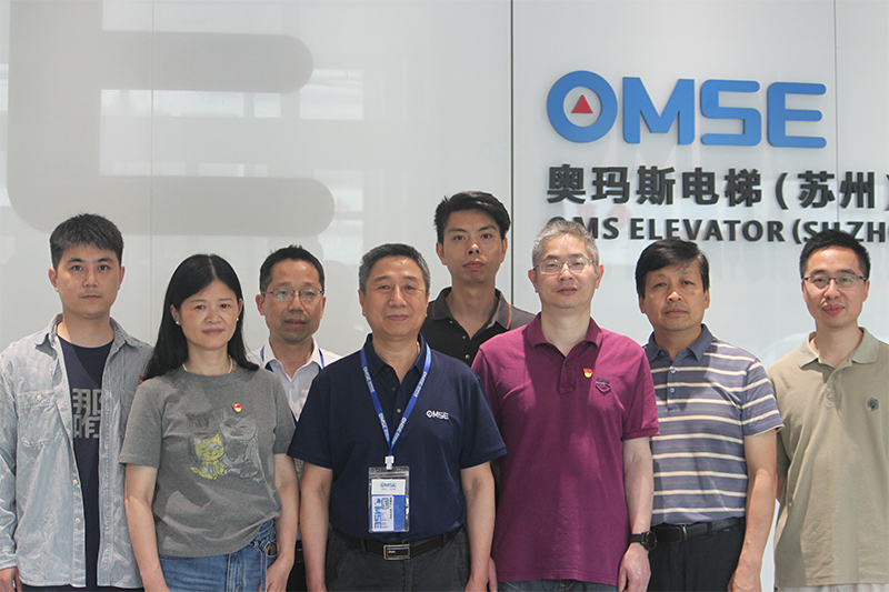 “医企携手护航生命健康” ----湖州市南浔区人民医院与登录入口电梯签订战略合作协议签约报道 “医企携手护航生命健康” ----湖州市南浔区人民医院与登录入口电梯签订战略合作协议签约报道