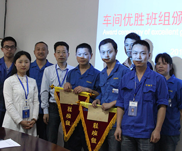 推行6SRQA月考评制度，登录入口车间管理水平再上新台阶